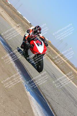 media/Mar-07-2022-Fun Track Dayz (Mon) [[9cc4a7dca7]]/Novice Group/145pm (Grapevine)/
